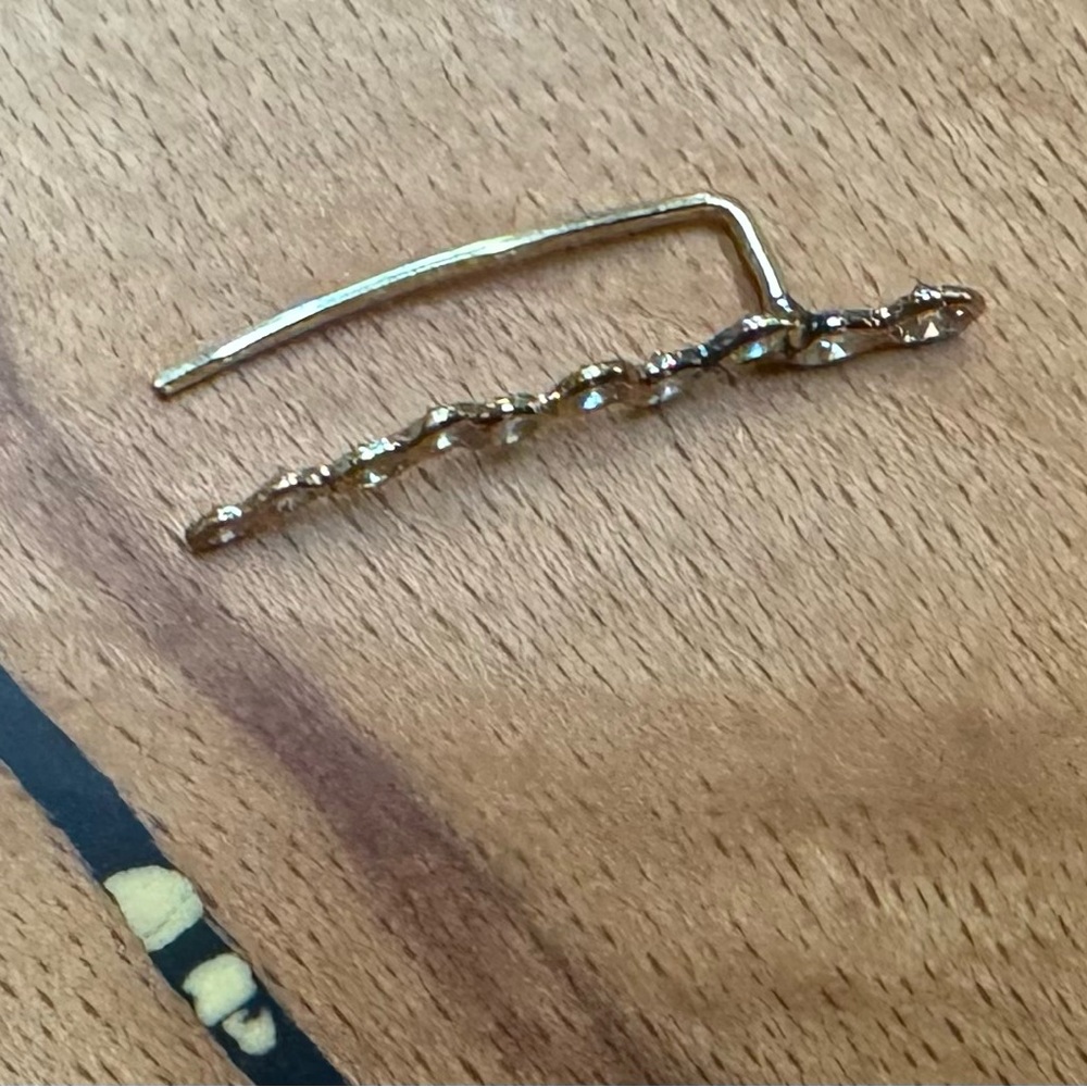 Jacquie Aiche Gold Diamond Ear Climber - Picture 6 of 6